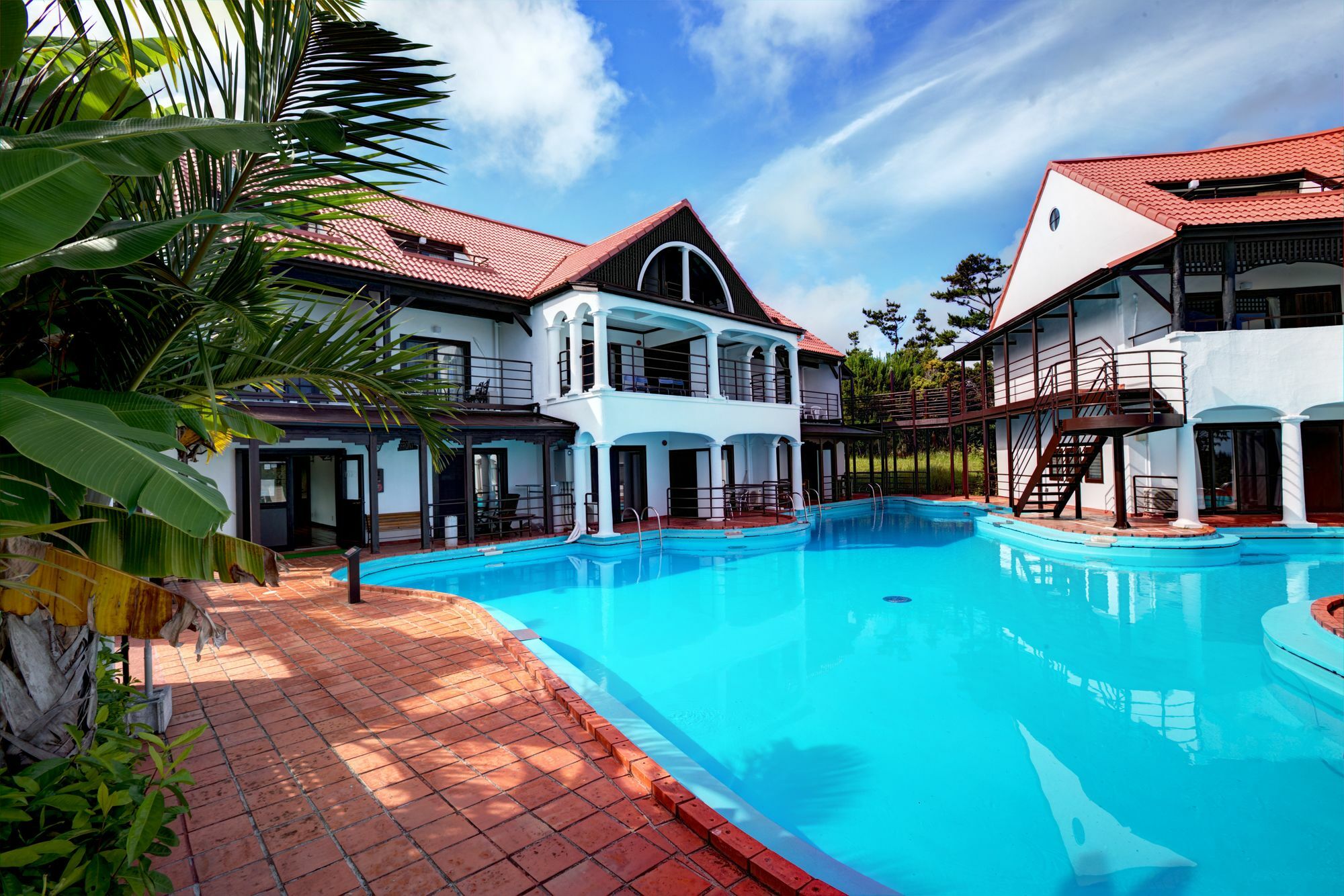 The Pool Resort Villa Ichigoichie Onna Zewnętrze zdjęcie